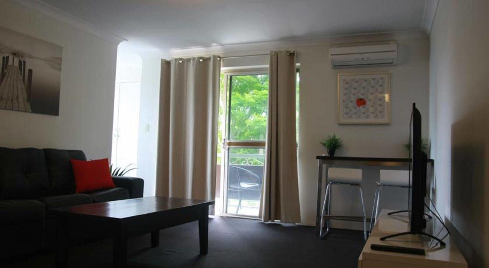 Ascot Budget Inn & Residences Brisbane Exterior foto