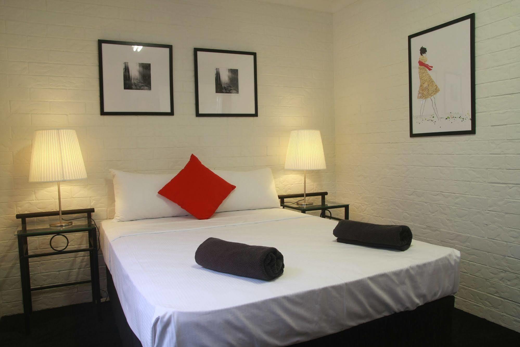 Ascot Budget Inn & Residences Brisbane Exterior foto