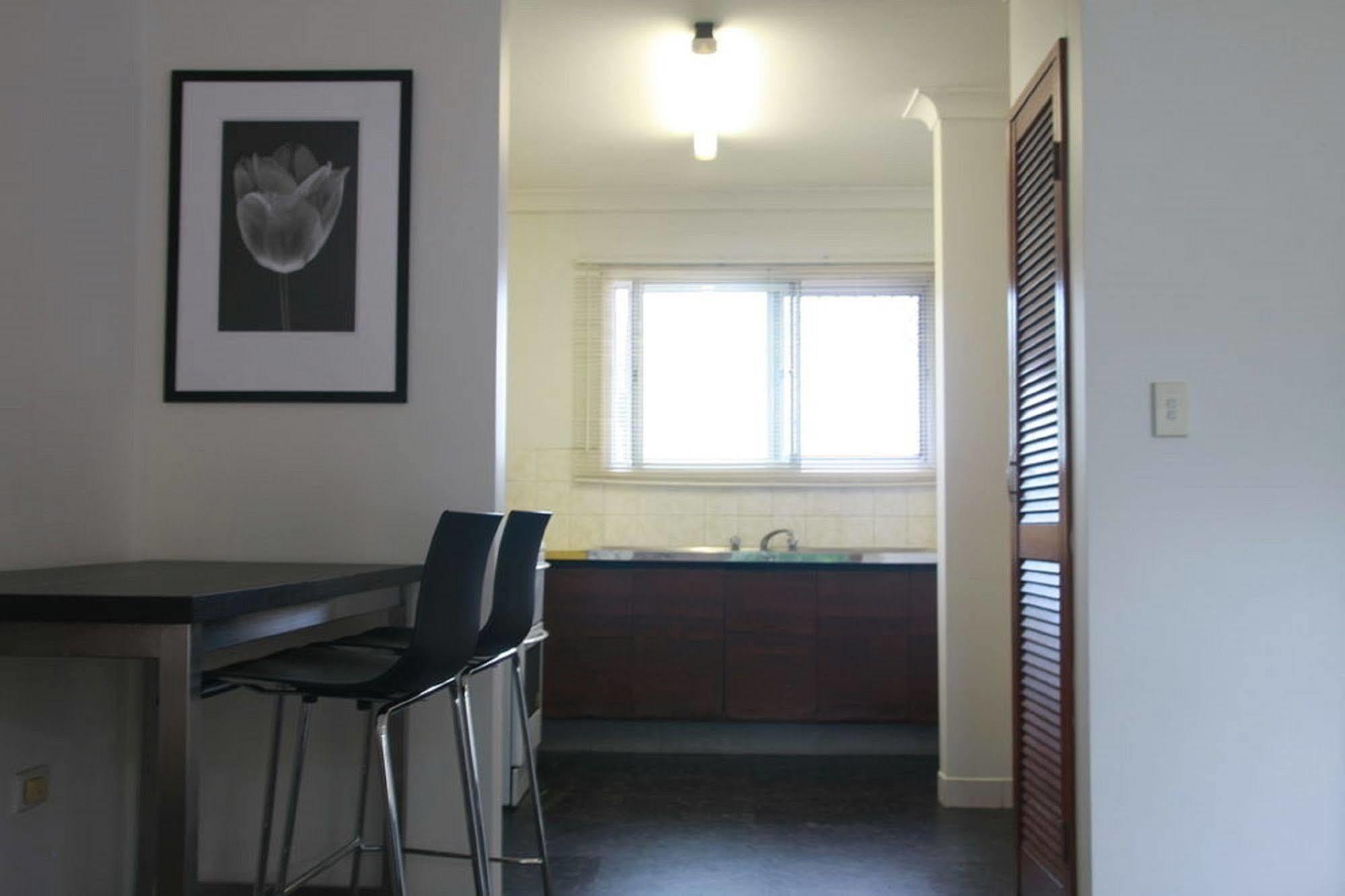 Ascot Budget Inn & Residences Brisbane Exterior foto